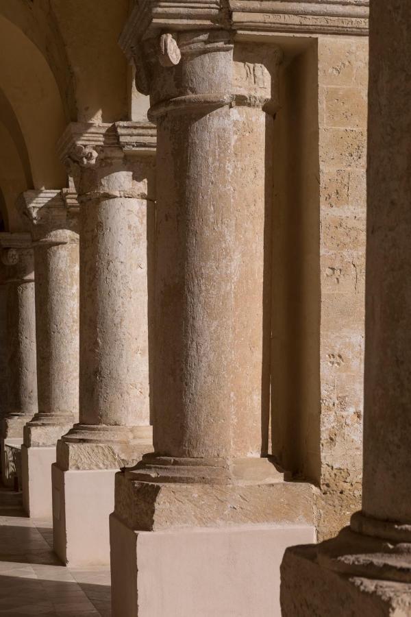 Chiostro Dei Domenicani - Dimora Storica Лечче Экстерьер фото